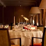 Royal Hotel